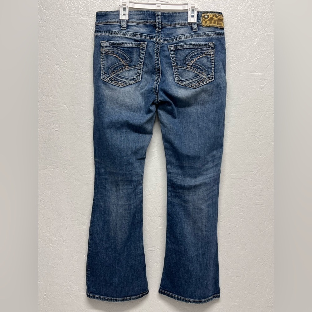 Women’s - Silver Mid-Rise Bootcut Jeans - 32X30 - Picture 8 of 12